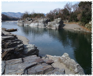 DiJNW8UhXIlXSrS1459773286_1459773315