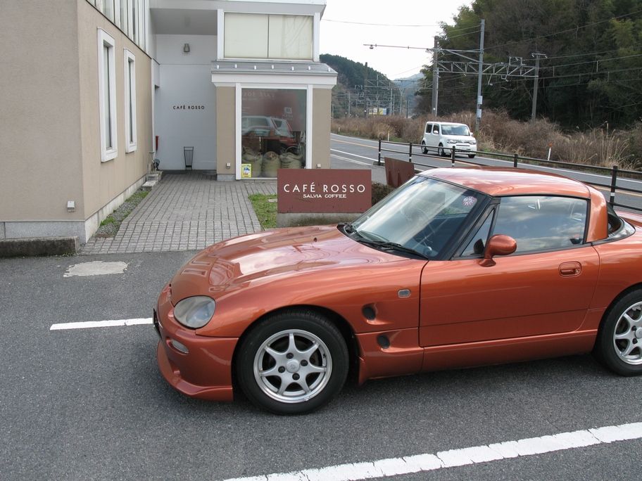 カプチでカプチーノを飲みに カプチーノとビラーゴ カプチでカプチーノを飲みに カプチーノとビラーゴ