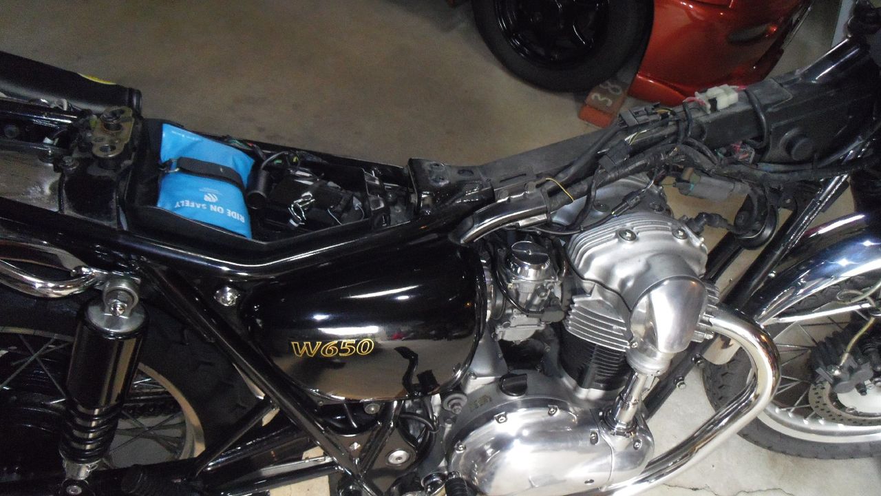 W650 タンク取替 意外な落とし穴・・・? : カプチーノと W650 タンク取替 意外な落とし穴・・・? : カプチーノと