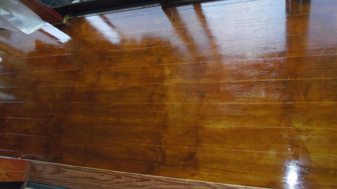 縁側のニス塗りdiy 刷毛目が カプチーノとビラーゴ 縁側のニス塗りdiy 刷毛目が カプチーノとビラーゴ