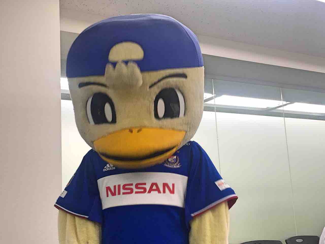 横浜沸騰プロジェクト マリノス君とマリノスケを有名に マリノス君 マリノスケ 時々 くり