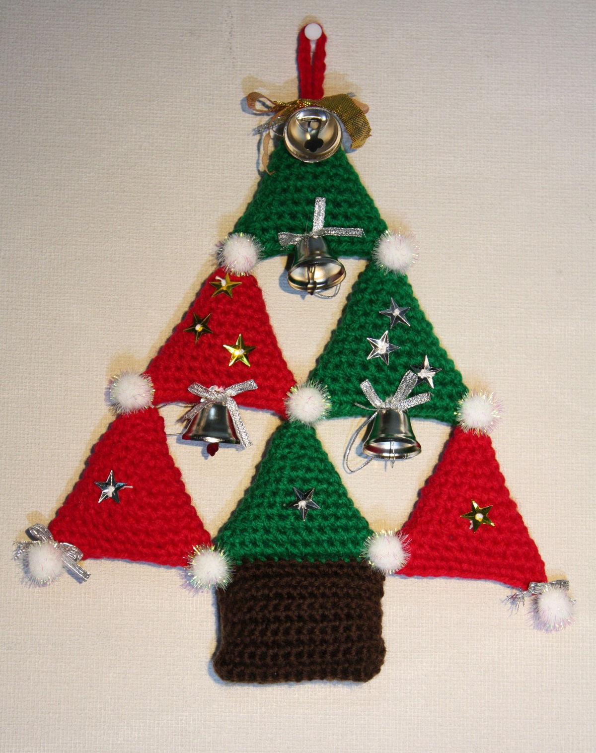 かぎ針編みのクリスマスツリー ついでの折 お立ち寄りください