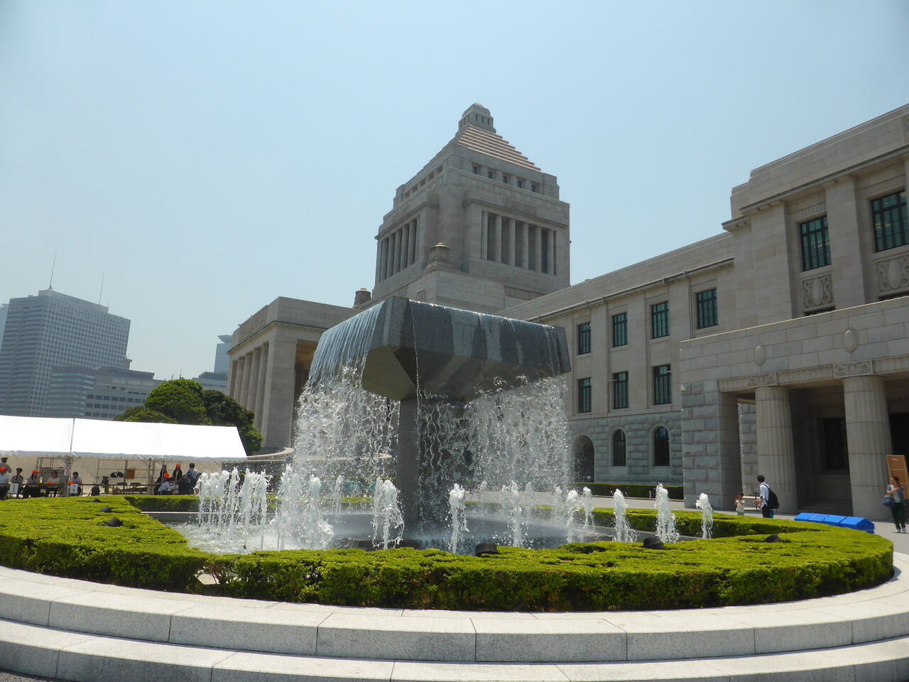 日本政治の表舞台 ～ 国会議事堂（こっかいぎじどう） ～ : 日日是好日（にちにちこれこうにち）-巡散歩-