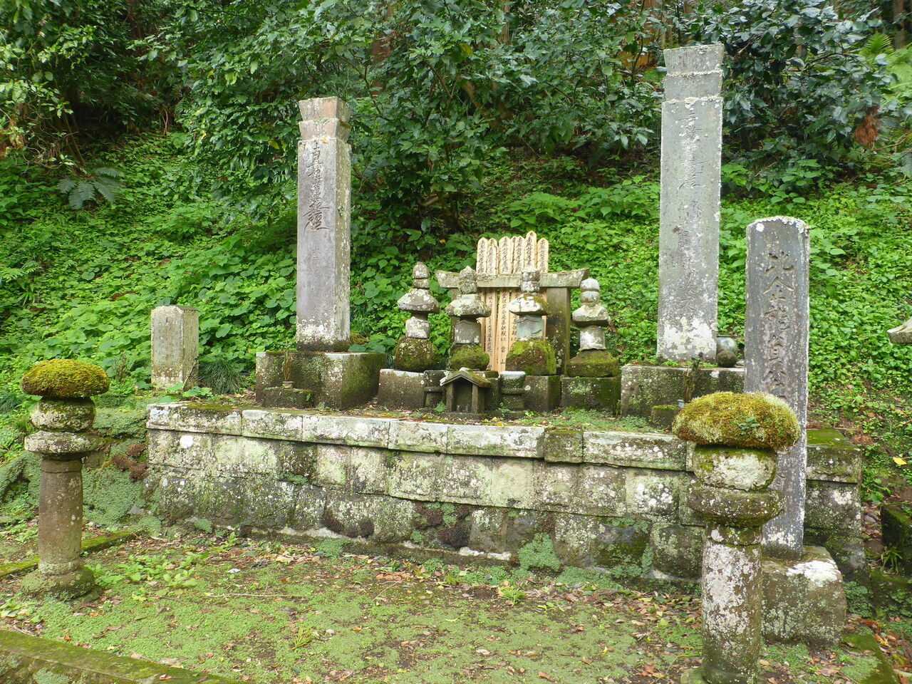 日蓮宗最古の寺院 ～ 妙本寺（みょうほんじ） ～ : 日日是好日