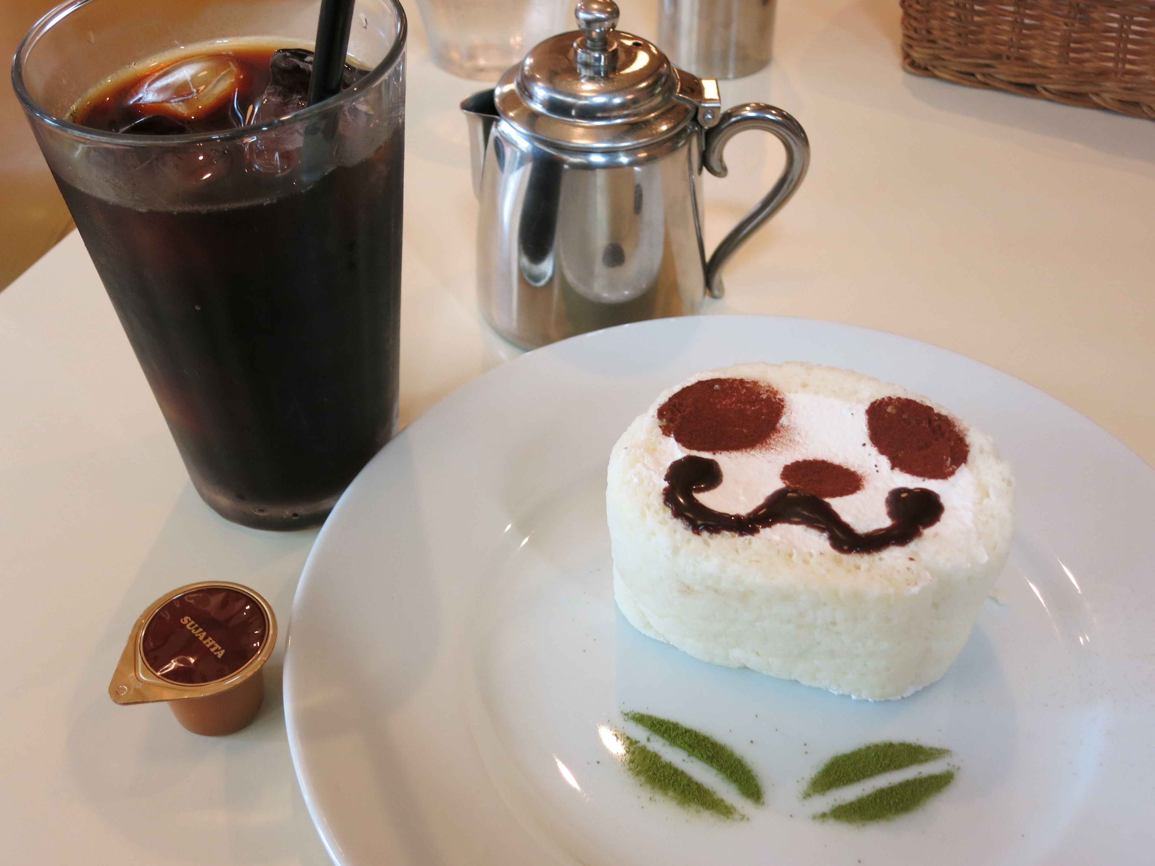 食べるのがもったいない 上野 リーム のパンダロールケーキ 大森香里のtokyoを食べる 食べるのがもったいない 上野 リーム のパンダロールケーキ 大森香里のtokyoを食べる