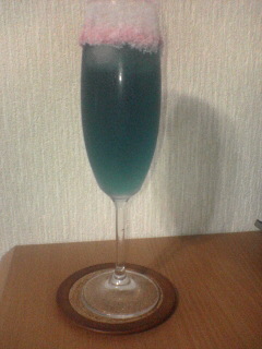 コスミックコーラル カクテル カクテルレシピと酒ブログ よろしく哀愁