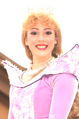 ディズニーランドのブーケ オブ ラブのオーロラ姫の写真 もう何枚撮ったかなぁ ディズニーリゾート ハワイ 海外旅行 映画 童話 大好きです ディズニーランドのブーケ オブ ラブのオーロラ姫の写真 もう何枚撮ったかなぁ ディズニーリゾート ハワイ 海外旅行 映画 童話 大好きです