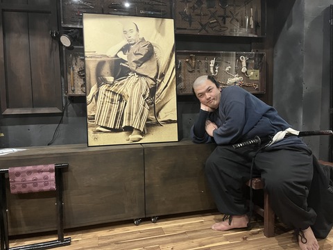 66404B06-826A-43B6-BE4F-BACFF3A52A08