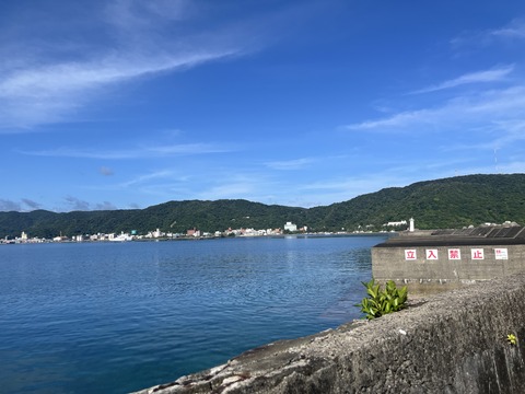 5D5EB5E3-644E-40BE-9D75-7DAF58C2B1B1