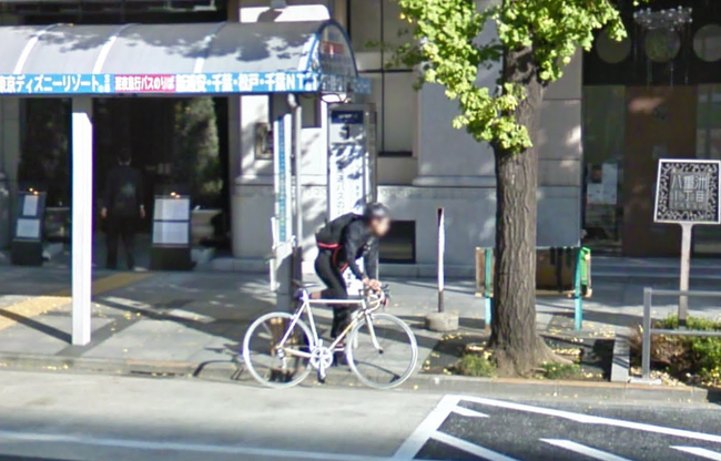 ストリートビューで見つけたロード乗り