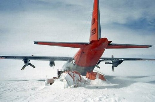 放置された航空機