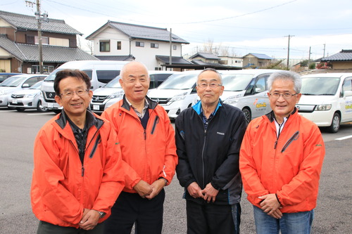 運転手チームです。よろしくお願いします。