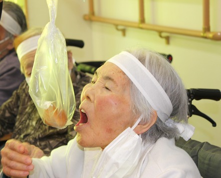 �������󡢼���