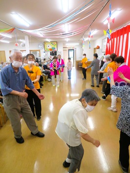 �����٤�����