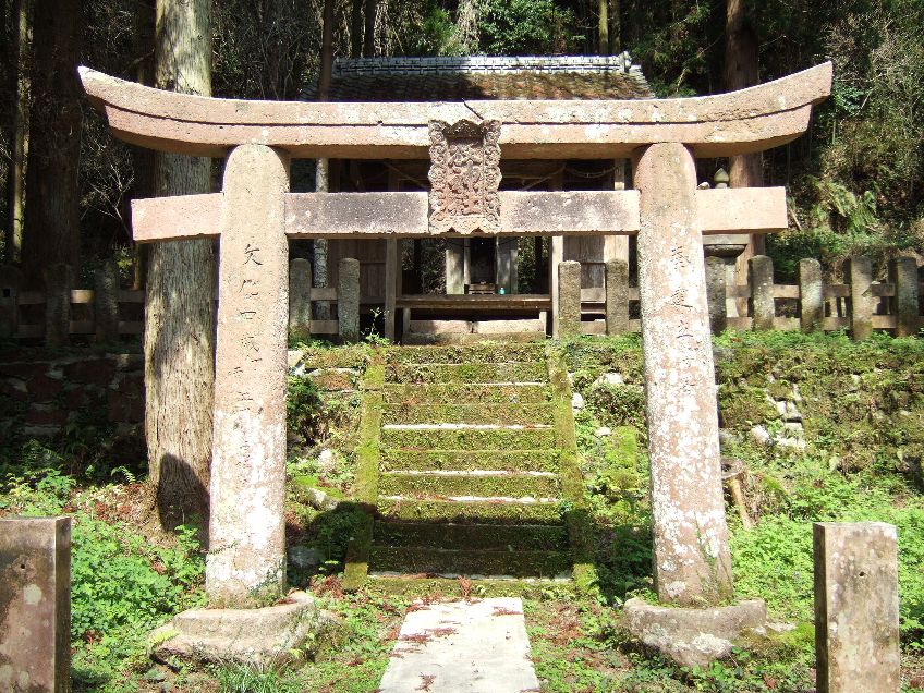 いよいよ本題の阿蘇ピンク石（馬門石）調査の顛末について語りましょう