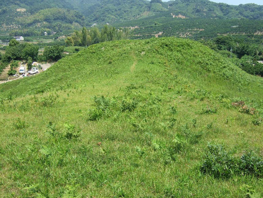 佐紀石塚山古墳