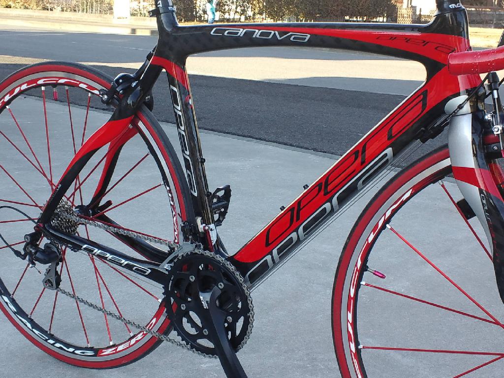 OPERA CANOVA レッド ＋フルクラムレーシングゼロ