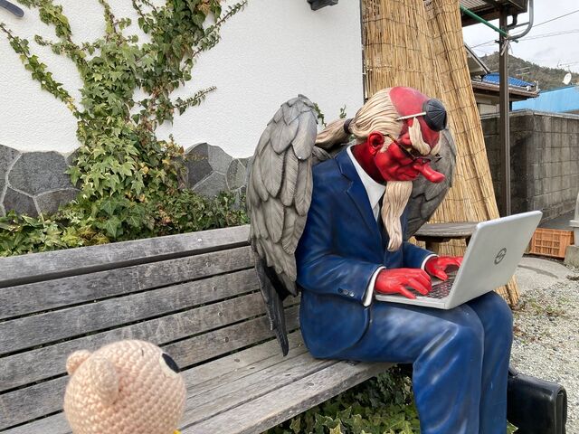 わらうりブー ダメ人間になってみよう