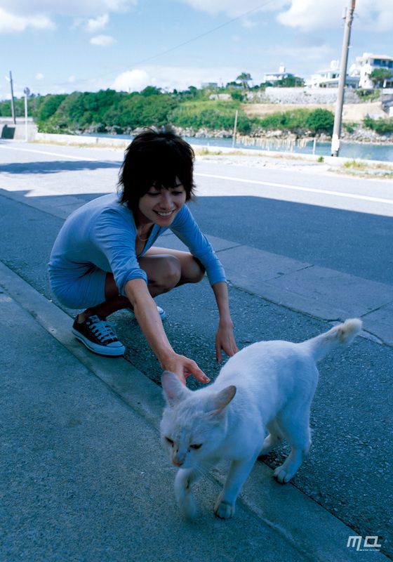 https://livedoor.blogimg.jp/warazone/imgs/d/2/d289f5f4.jpg