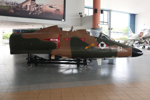 TA-4S