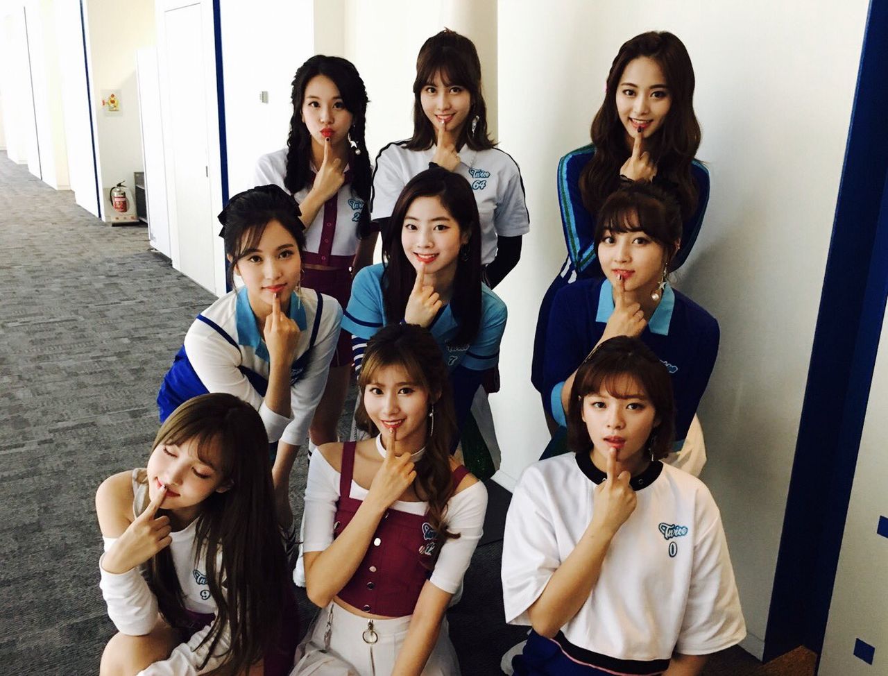 Twice スッキリにて One More Time テレビ初披露 リボンポニテミナの昭和美少女アイドル感 Twiceまとめ ワロタウン Twice スッキリにて One More Time テレビ初披露 リボンポニテミナの昭和美少女アイドル感 Twiceまとめ ワロタウン