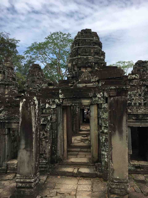 00EB7CEF-F912-4738-9B51-4453C51A95E5