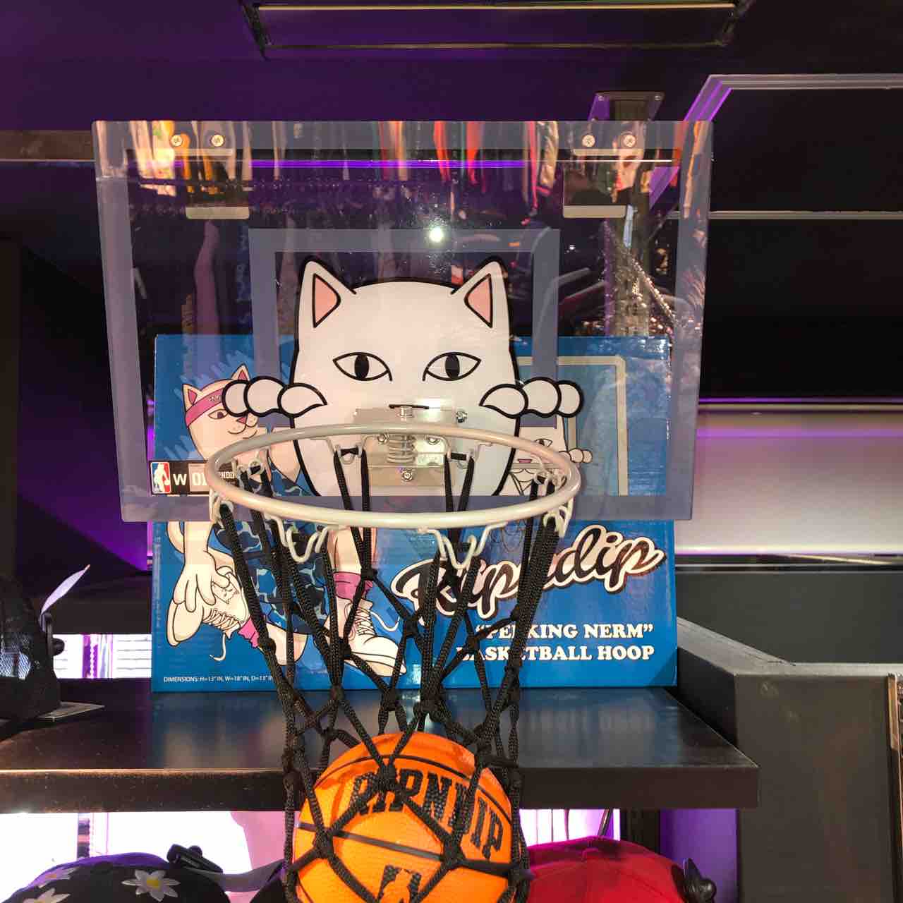 RIPNDIP】話題のあのネコ、、、ご存知ですかい!?【リップンディップ