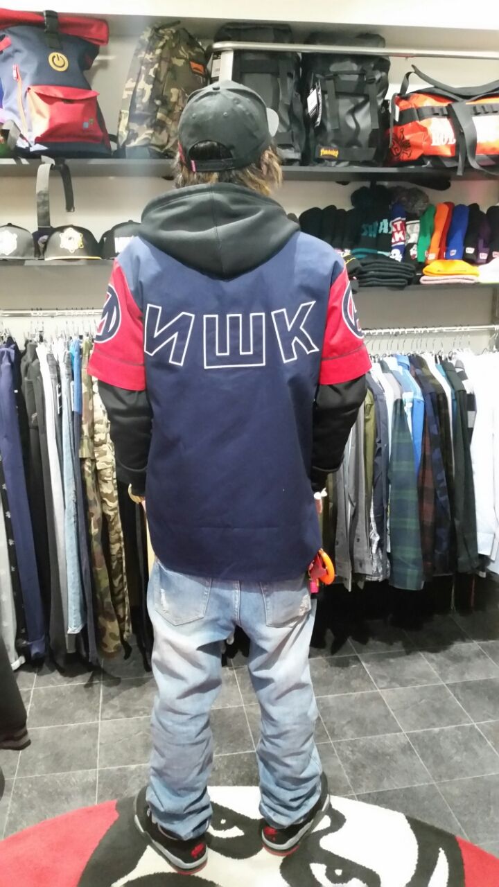 MISHKAベースボールシャツ【VARSITY KEEP WATCH BASEBALL JERSEY MISHKAベースボールシャツ【VARSITY KEEP WATCH BASEBALL JERSEY