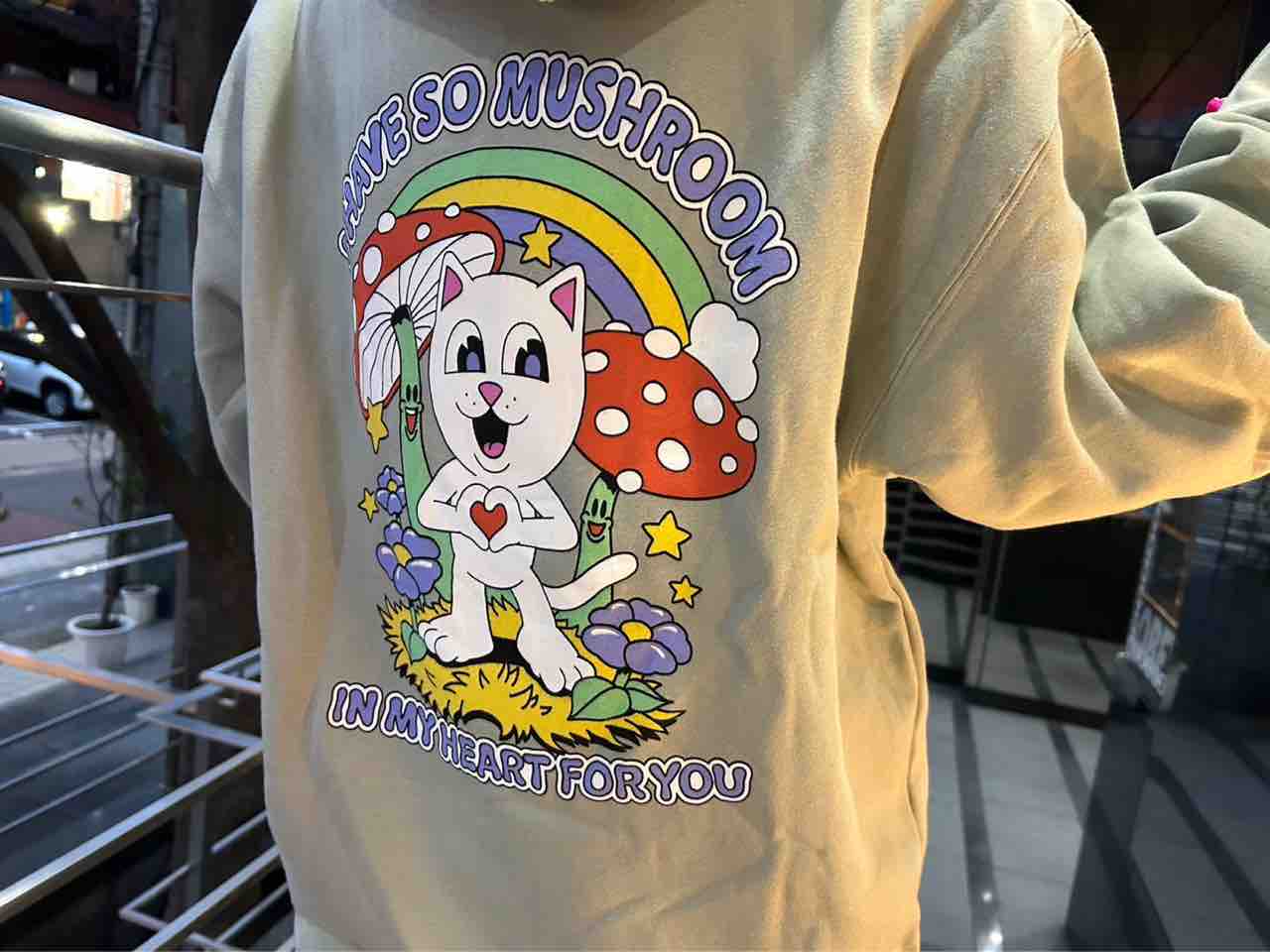 RIPNDIP　リップンディップ　ユニコーン RIPNDIP(リップンディップ) 虹 ユニコーン ダイダイ パーカー M