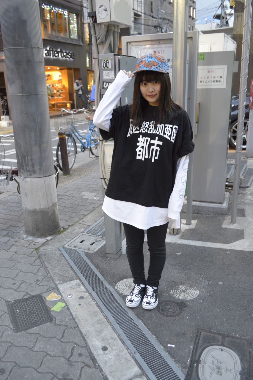 重ね着風ロング丈に重ね着でロンT【PUNK DRUNKERS】【BLACK SCALE