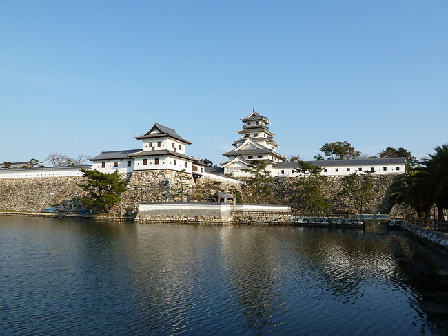 1024px-Imabari_castle