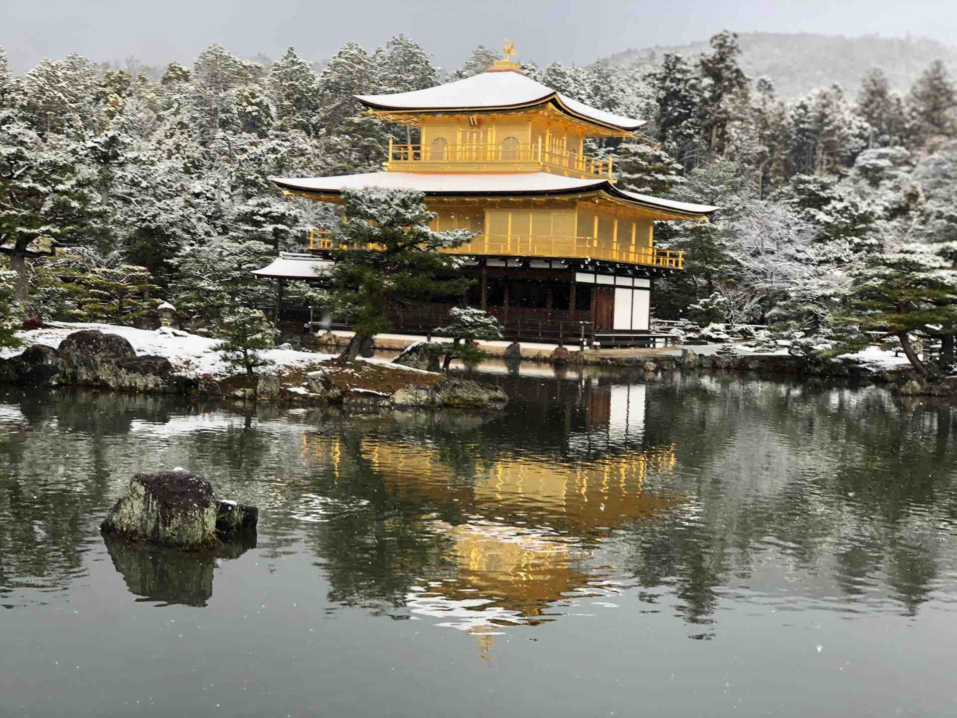 密を避けた年末年始 大晦日金閣寺 店主雑談 密を避けた年末年始 大晦日金閣寺 店主雑談
