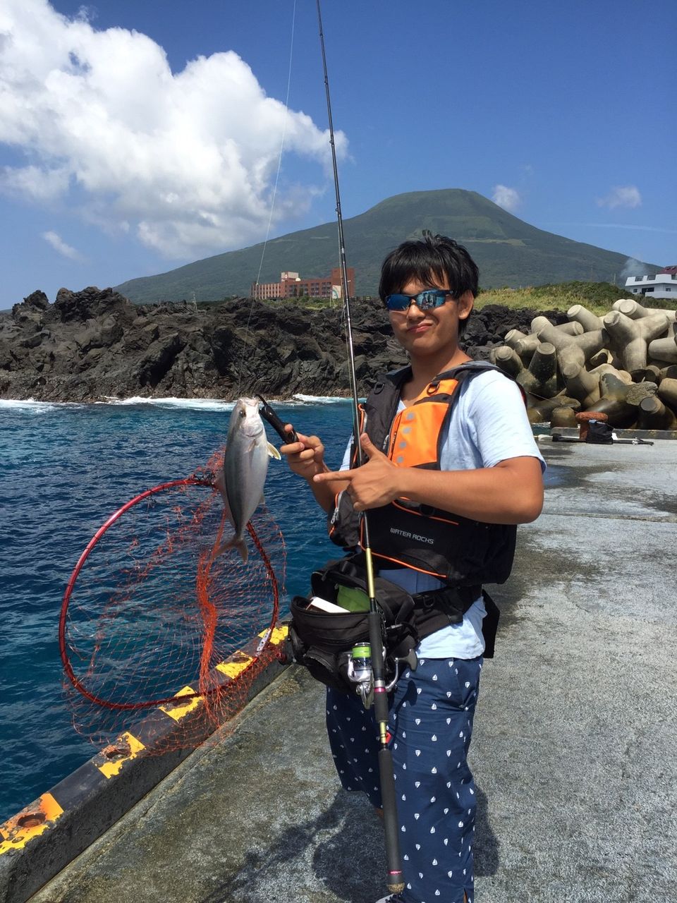 夏合宿in八丈島 早稲田大学 釣りサークル 早大釣の会