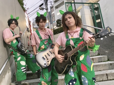 D3F09EE0-7369-45ED-B220-B9BF6963BFEF