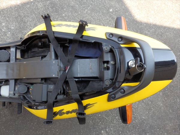 GOLDWINのシートバッグ10をホーネットに装備してみた : わちゃわ