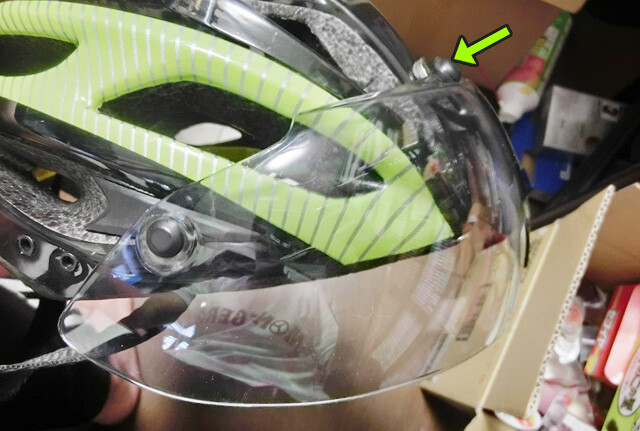 コロナ対策 シールドヘルメットにワイプオールを付けて自転車用マスクを格安で自作してみた サイクルスパイス コロナ対策 シールドヘルメットにワイプオールを付けて自転車用マスクを格安で自作してみた サイクルスパイス
