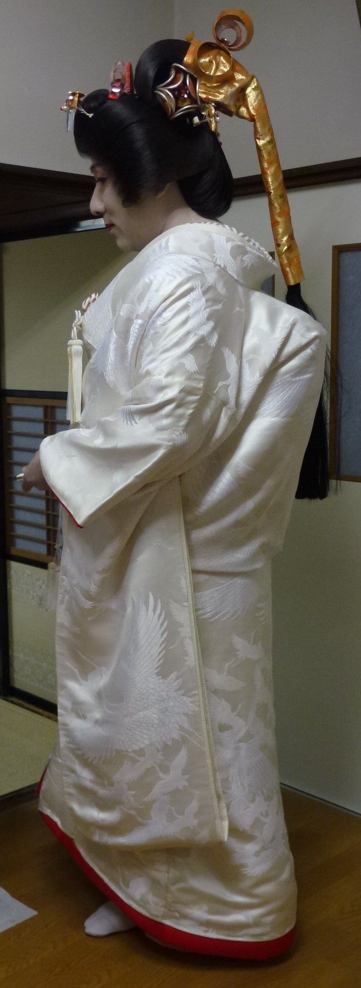 白無垢尾長でのおからげ姿 : 和装花嫁が好きな女装者のblog