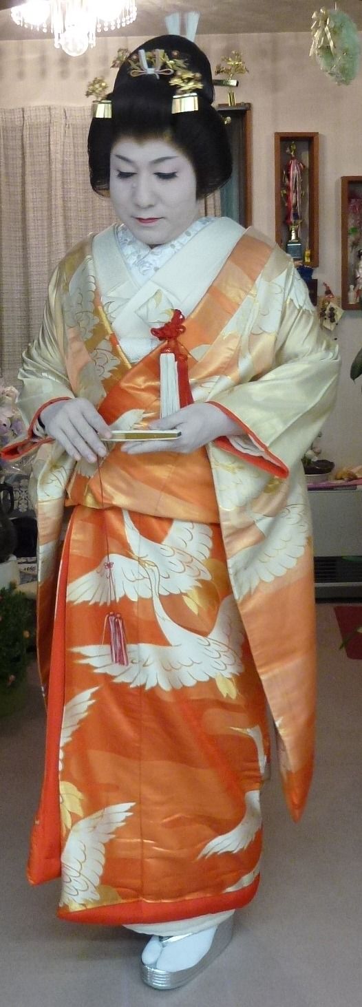 色打掛でのおからげ姿 : 和装花嫁が好きな女装者のblog