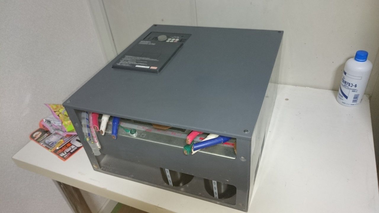 55kWの三相汎用インバータを分解してみる : わたネット