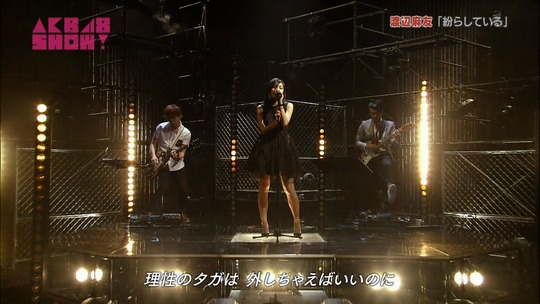 紛らしている_渡辺麻友19