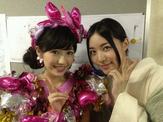 松井珠理奈と渡辺麻友