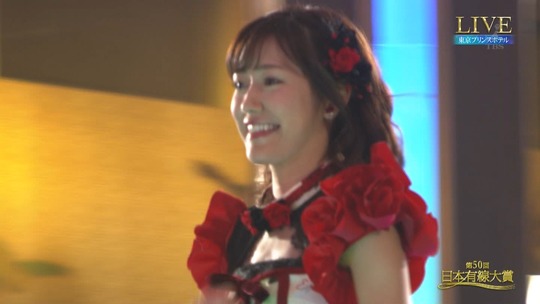 有線大賞_渡辺麻友39