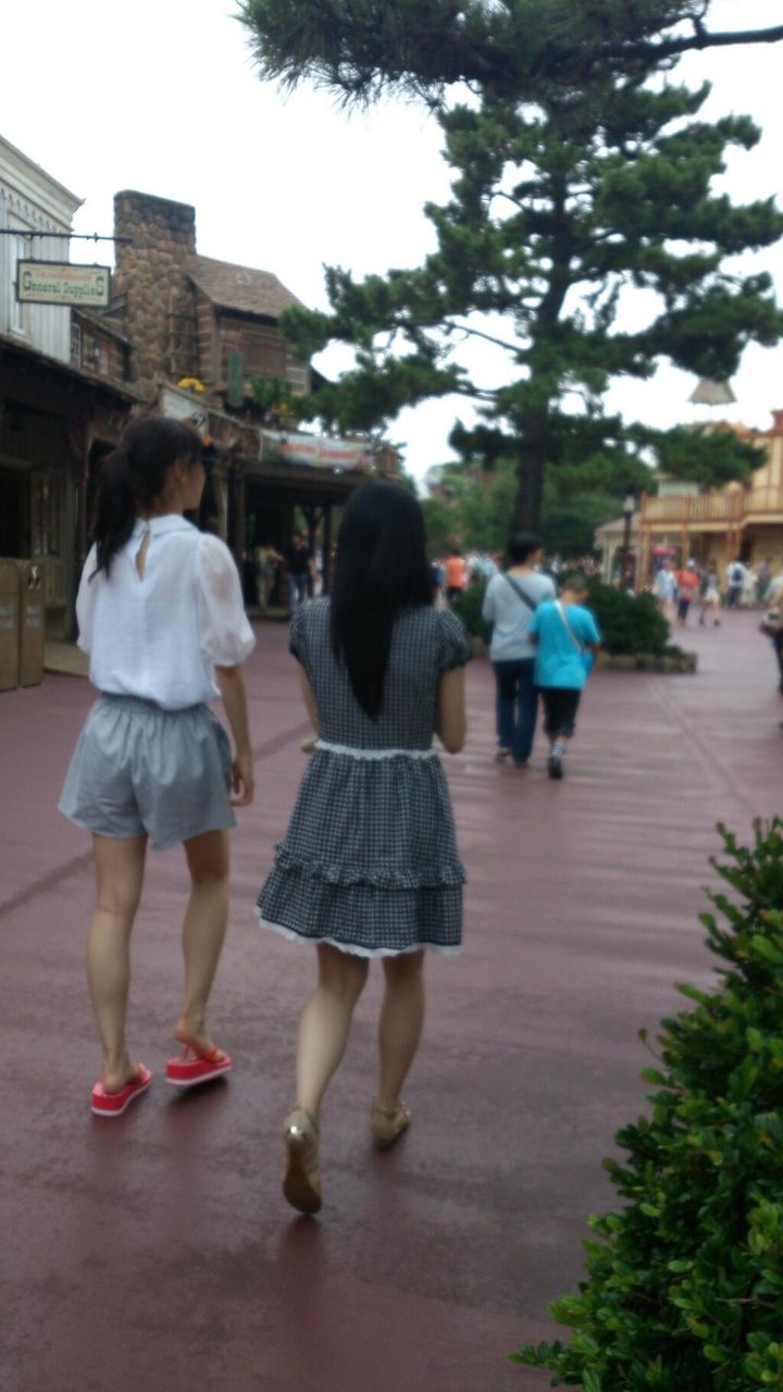 渡辺麻友・柏木由紀ディズニーランド