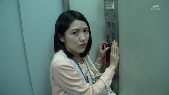 アドレナリンの夜_渡辺麻友40