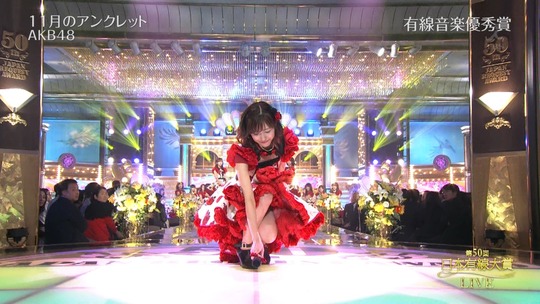 有線大賞_渡辺麻友35