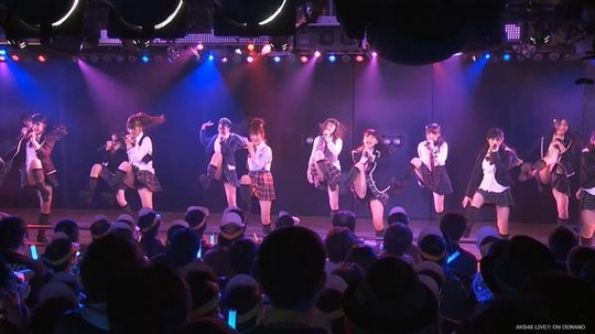 1213_劇場piC79CcAAaSf-