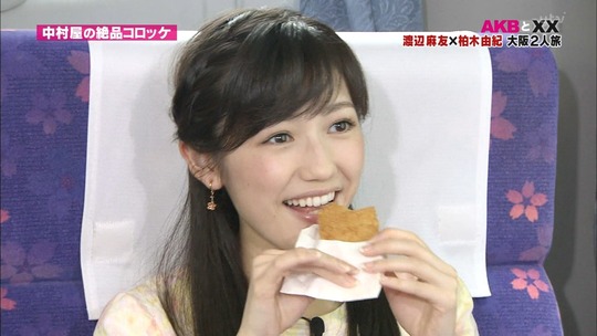 まゆゆきりん大阪二人旅50