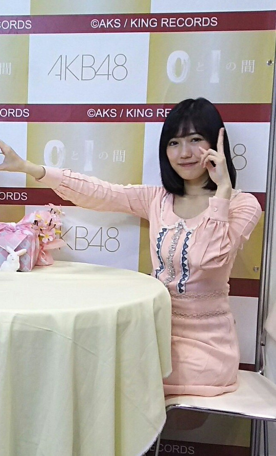 まゆゆ写メ会_109