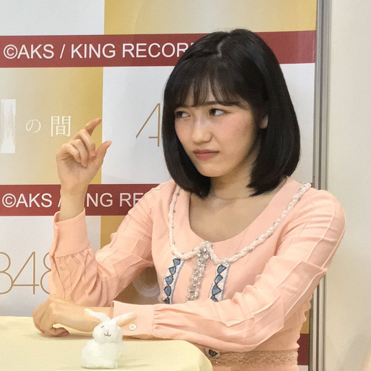 まゆゆ写メ会_111