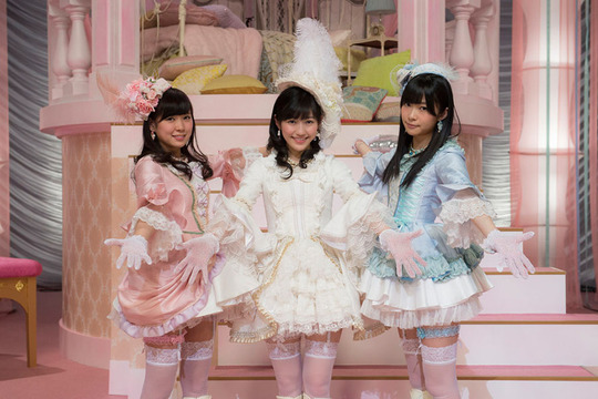 幼稚園の先生_03